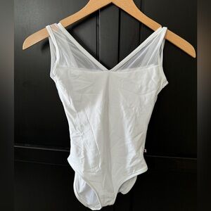 Yumiko Masha, crisp white, small, new